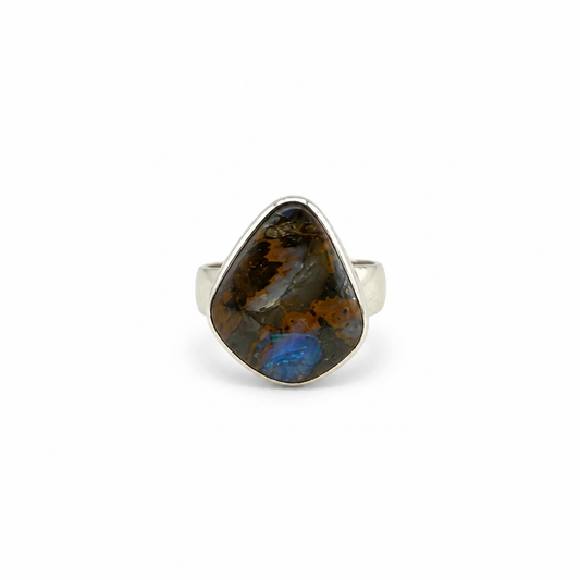 Boulder Opal - Dein Stein für Ausdruck & inneres Leuchten