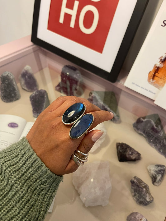 Labradorit Ring - Dein Stein für Intuition & Transformation