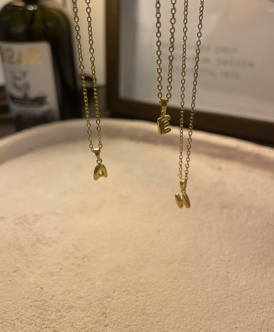 Buchstaben Anhänger